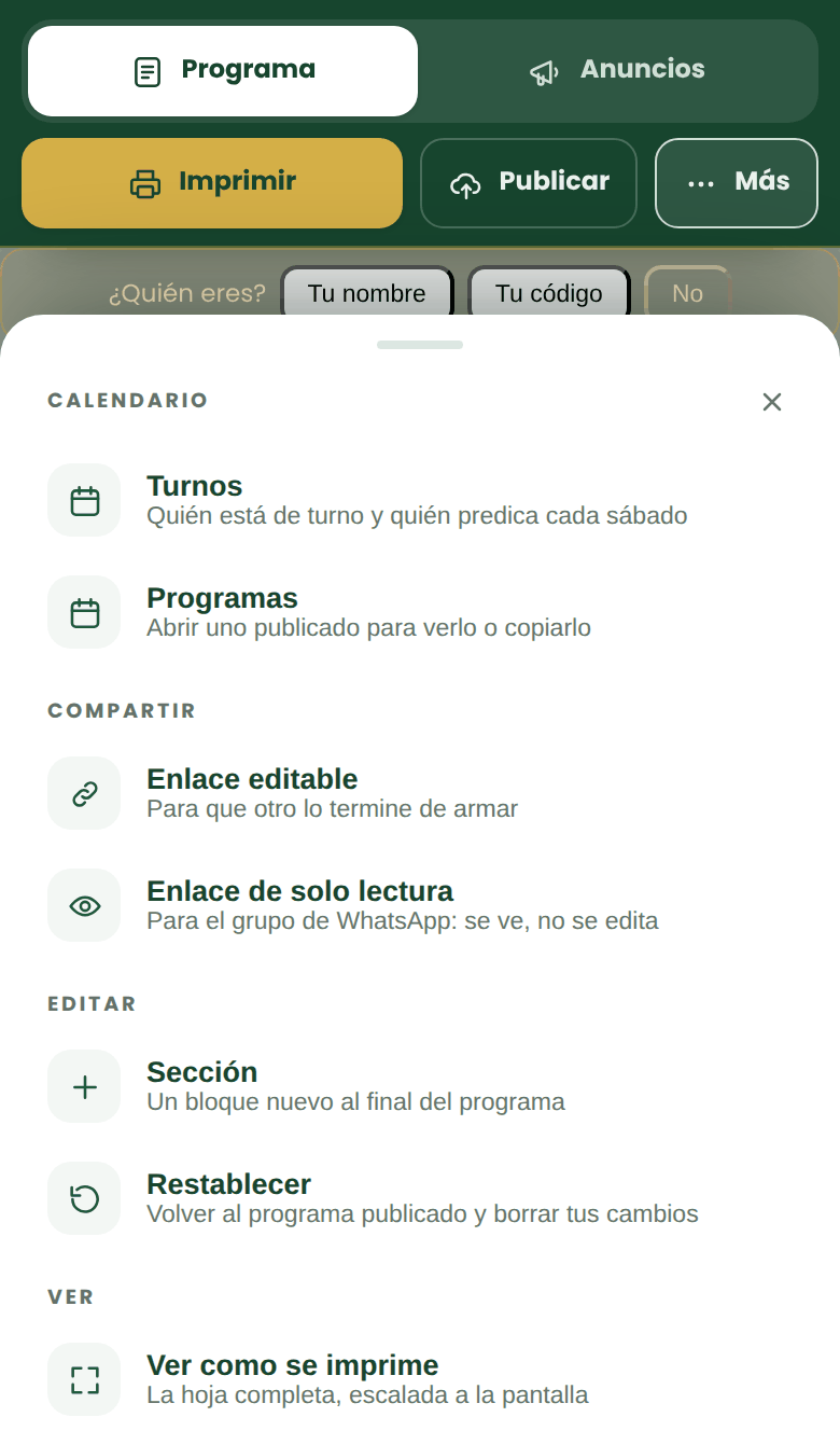 En el celular el menú sube desde abajo, con los grupos de opciones.